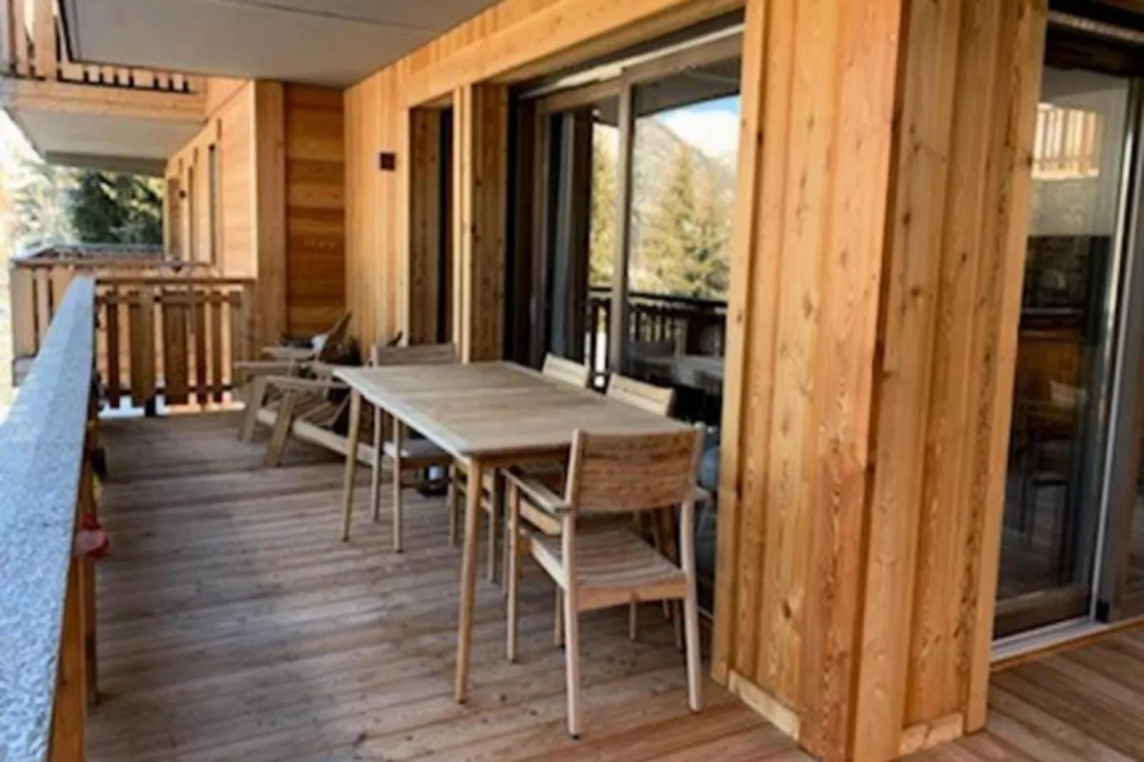 Chalet Des Freinets-Buitenkant zomer