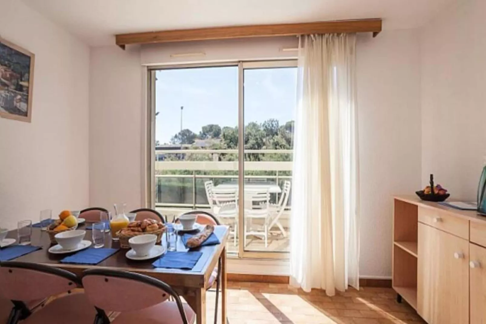 Résidence Pierre & Vacances La Corniche d'Or-Eetkamer