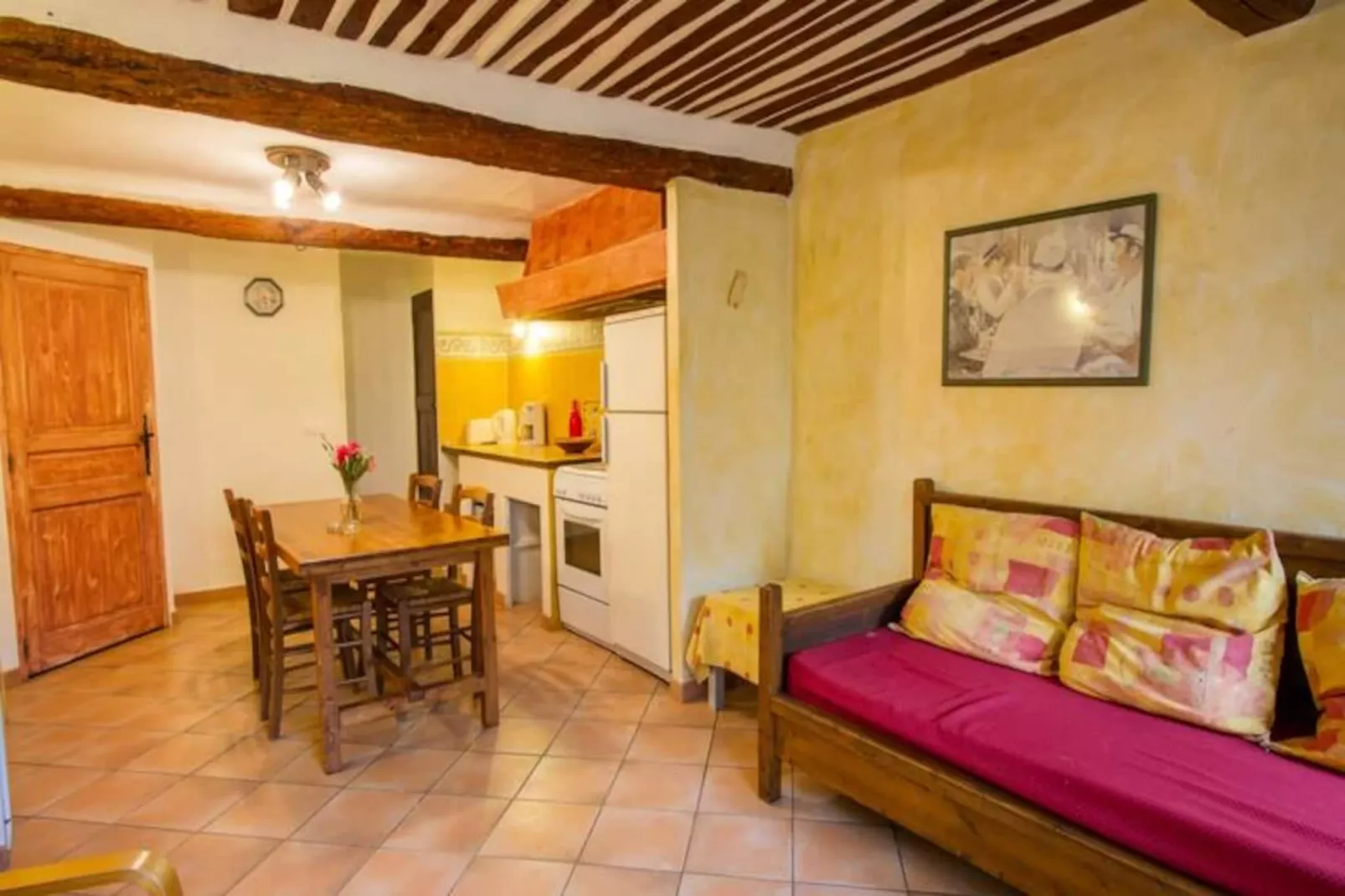 Les Messugues, Mas Proven&ccedil;al Typique Avec Piscine Partag&eacute;e, Nature, Calme-Image-tags.