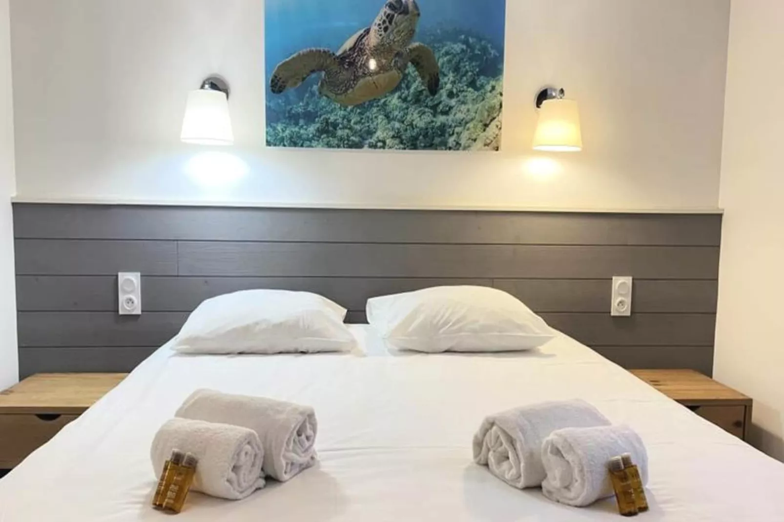 Villa Hawa&iuml; - Domaine Le Sherwood-Eetkamer