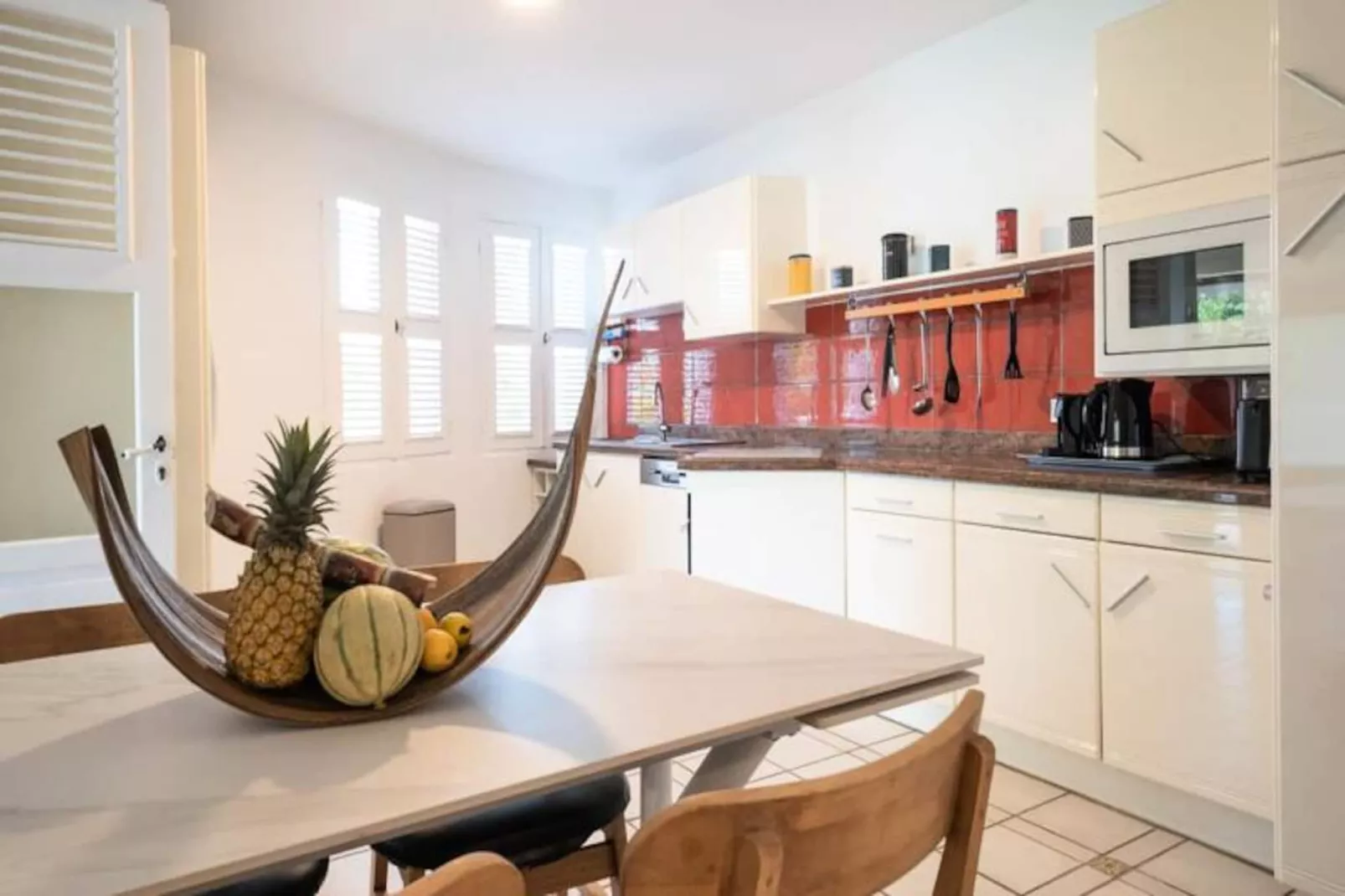 Villa Ladouchka-Image-tags.