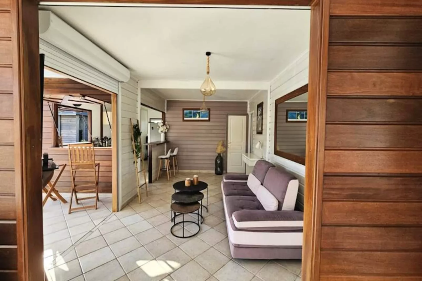 Villa Tyno-Image-tags.