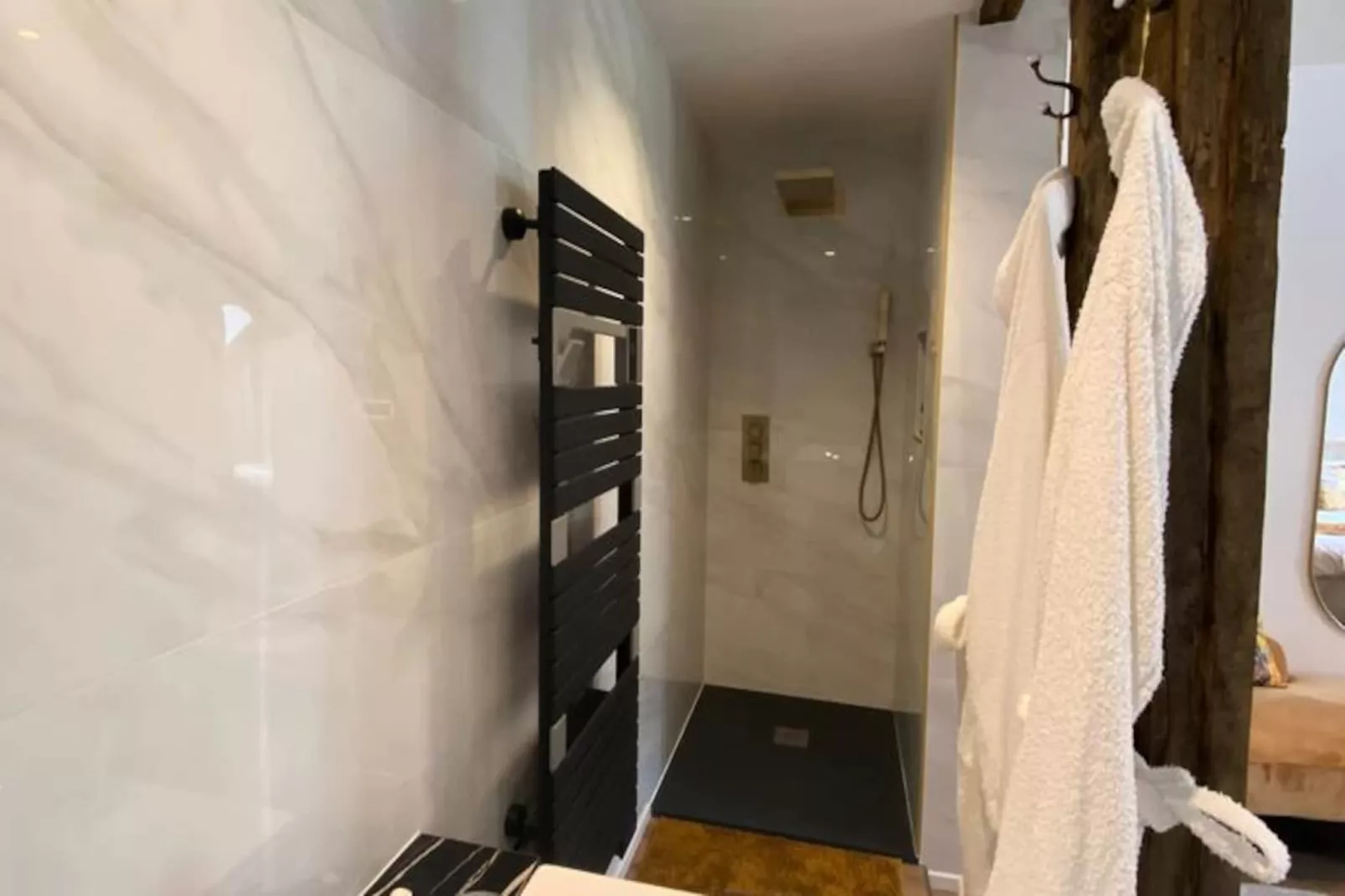 19a - Le Septi&egrave;me Ciel, Cocoon Lover-Image-tags.