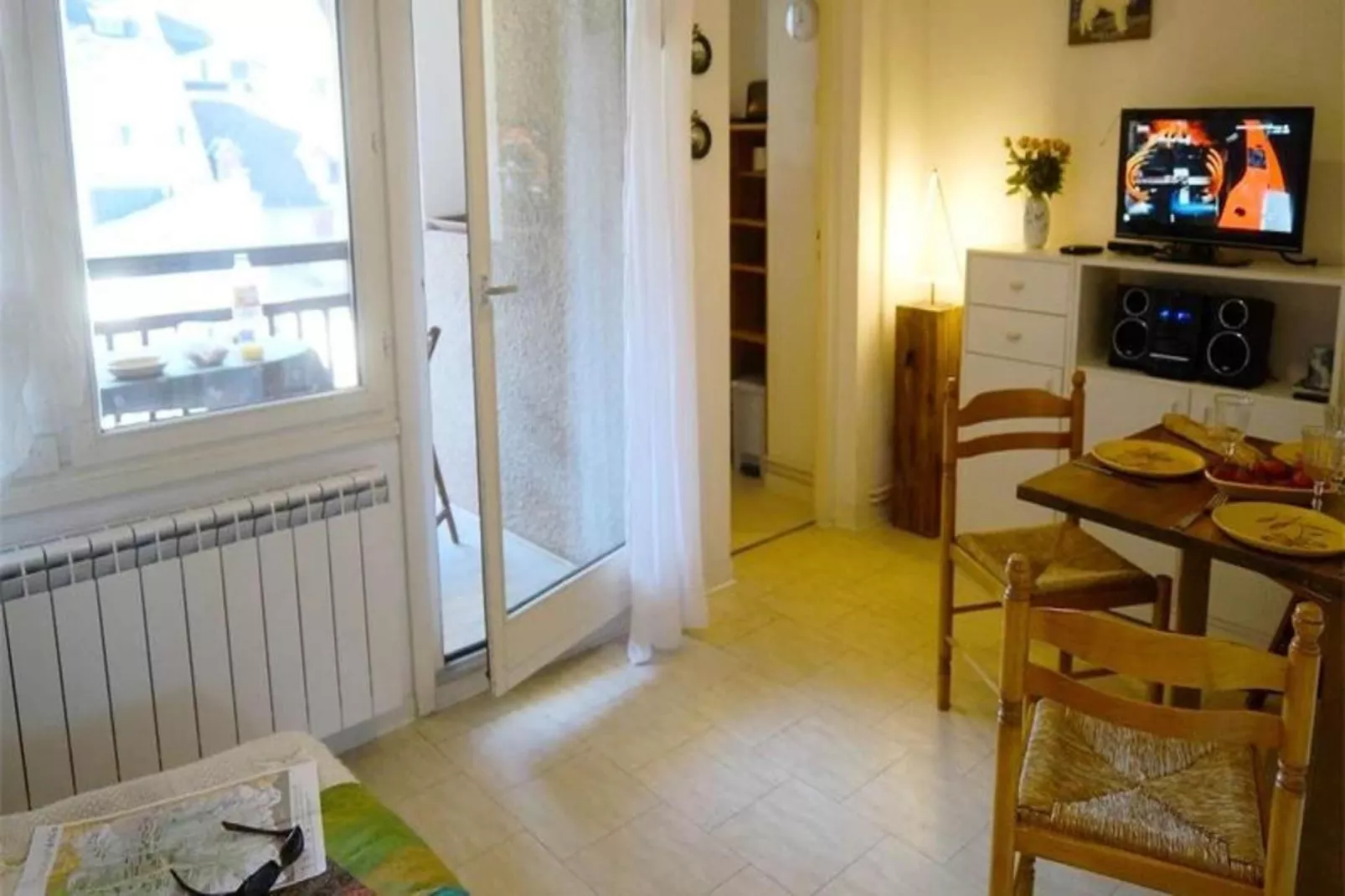 Résidence Sentein-Buitenkant zomer