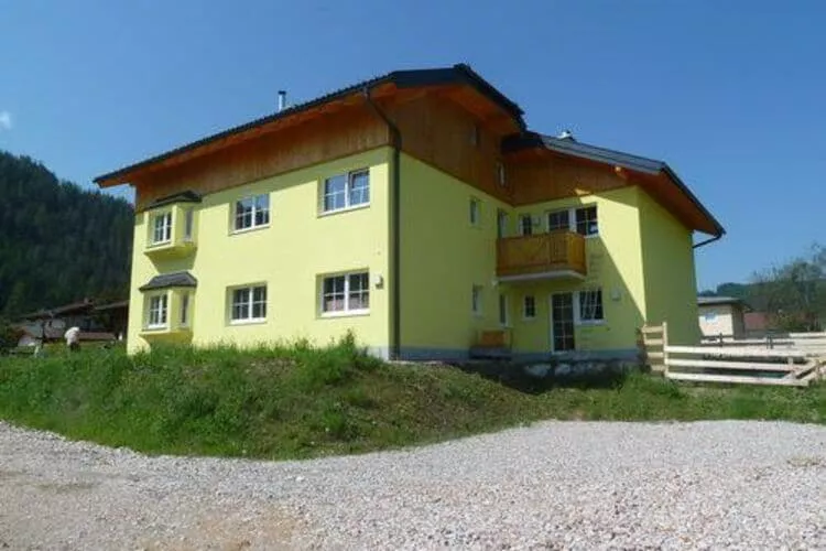 Villa Constanze - Doppelhaushälfte-Buitenkant zomer