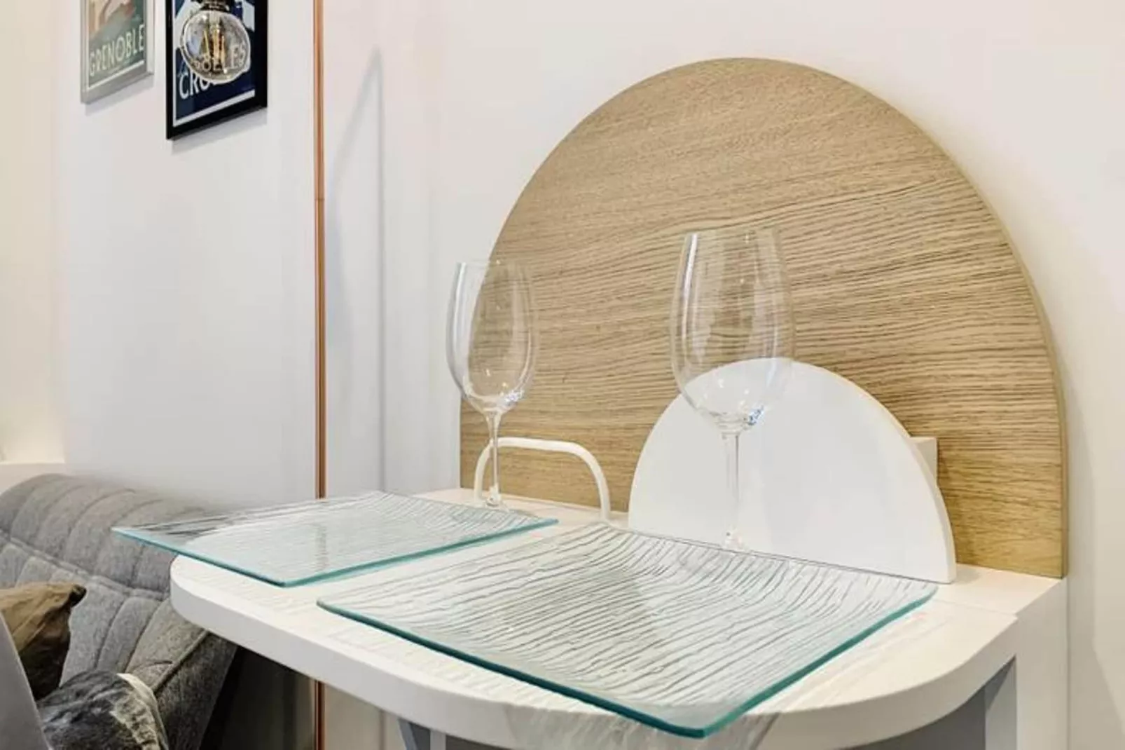 Le Nid Douillet - Studio 🌙-Eetkamer