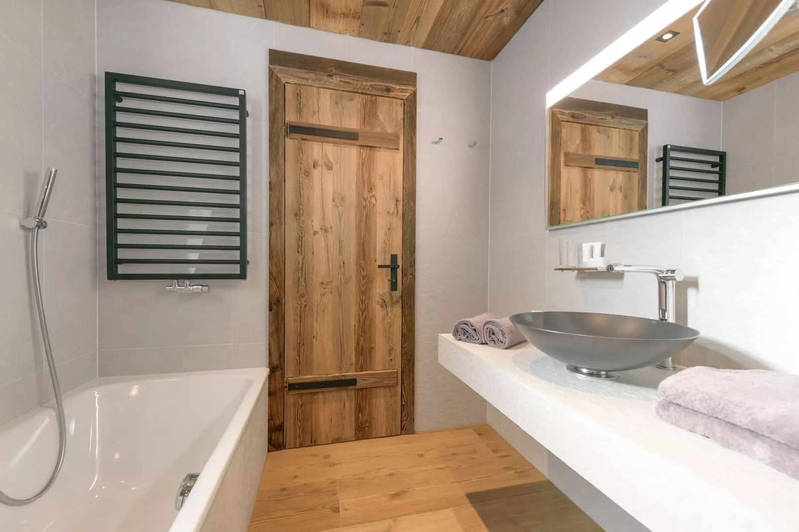 Lisa Chalets 4 Personen-Badkamer