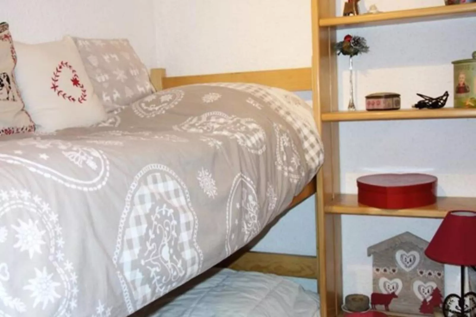 Résidence Maison De L'alpe-Buitenkant zomer