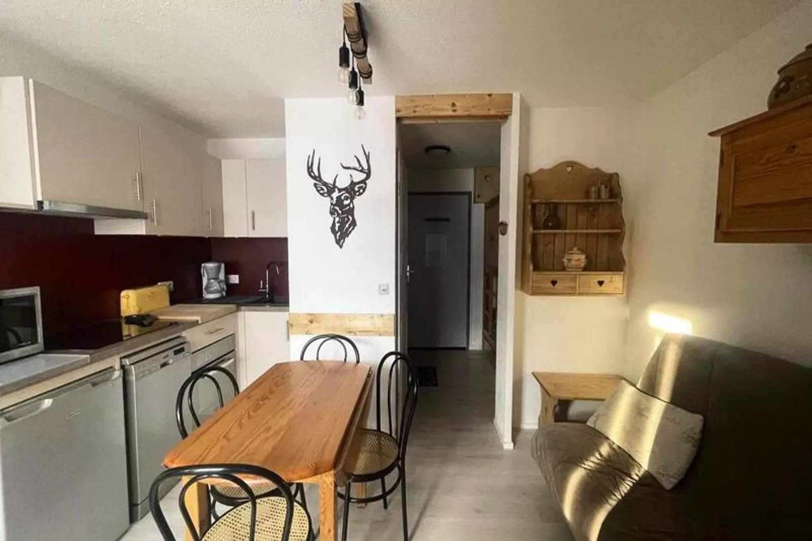 Résidence Arc En Ciel C Porte C103-Keuken