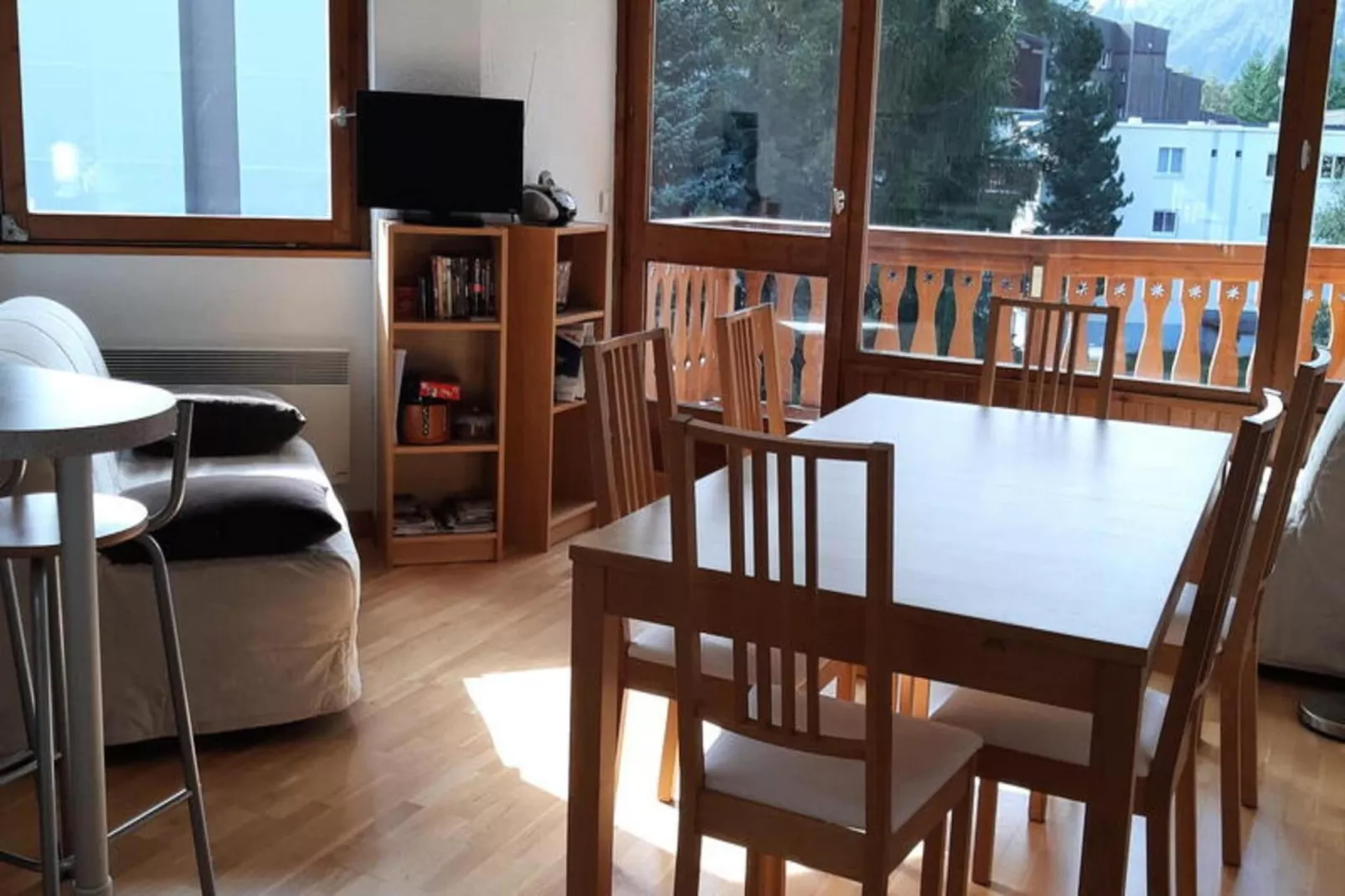 Résidence Plein Sud C-Eetkamer