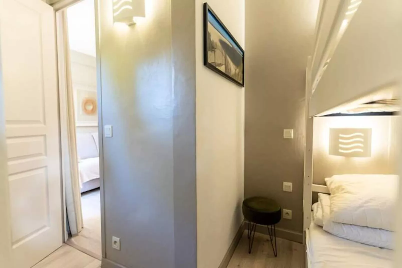 Résidence Appt 6 Pers Avec Piscine Couverte, Tennis Et Parking Priv&eacute; Gratuit 117-Image-tags.