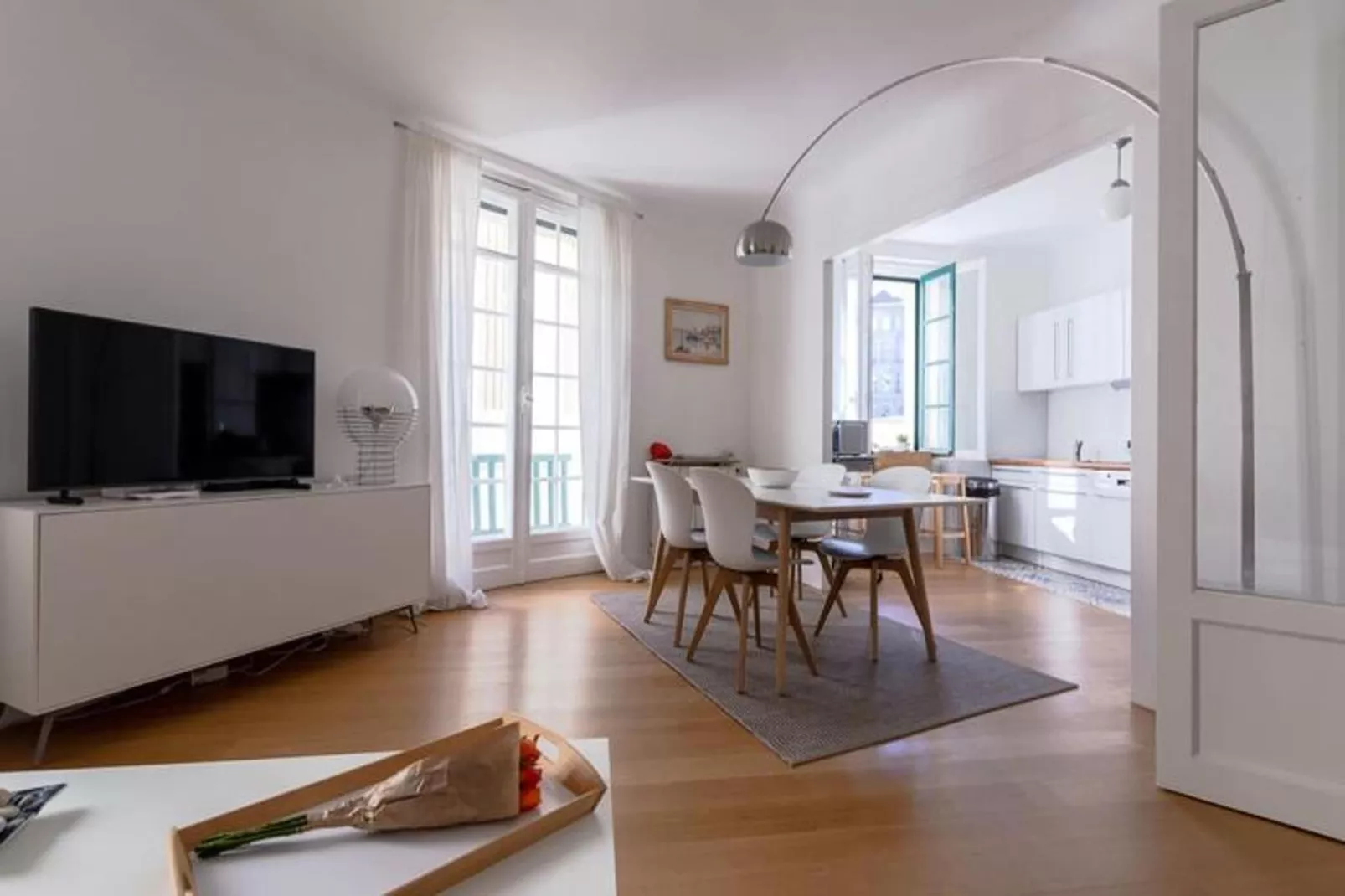 Appartement  Spacieux En Plein Centre-ville-Eetkamer