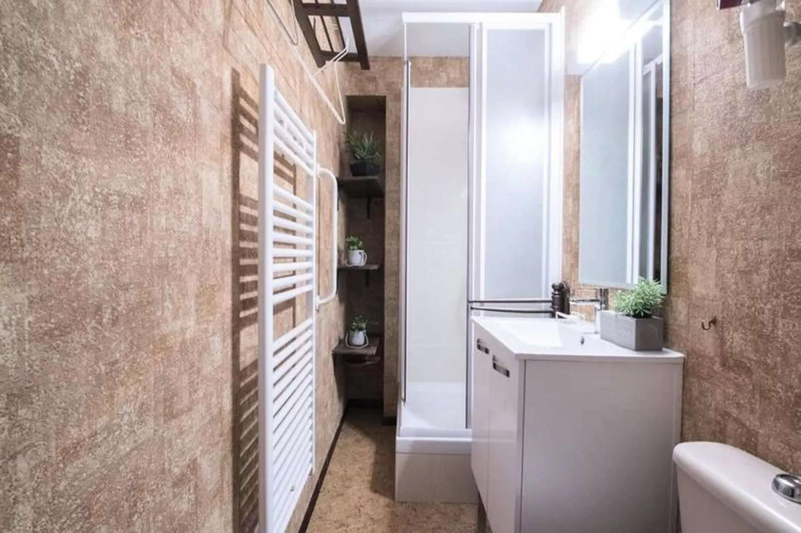 Résidence H.th.ii:bat.6-Badkamer