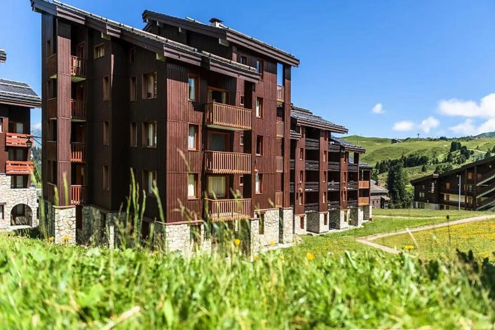 Résidence Les Chalets des Arolles - maeva Home-Buitenkant zomer
