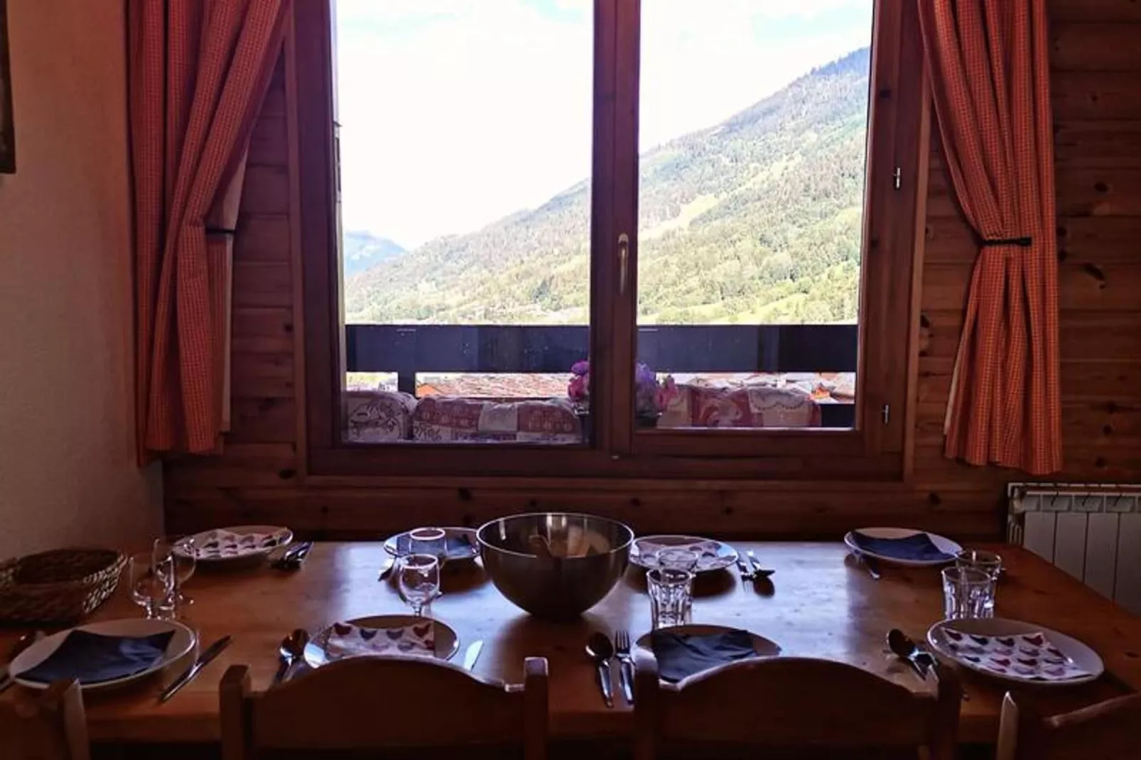 Résidence Clairiere-Eetkamer