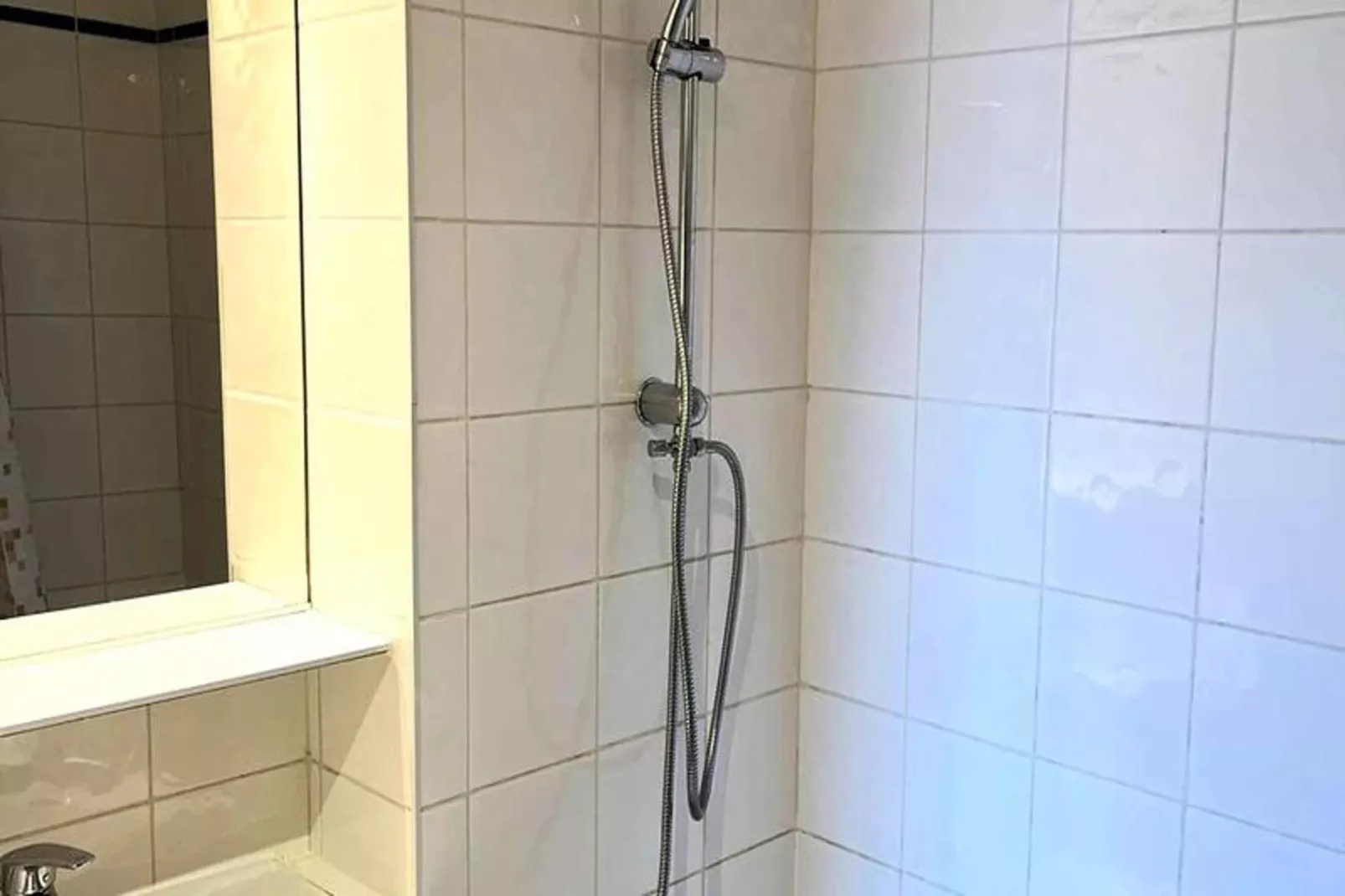 Résidence Souche-Badkamer