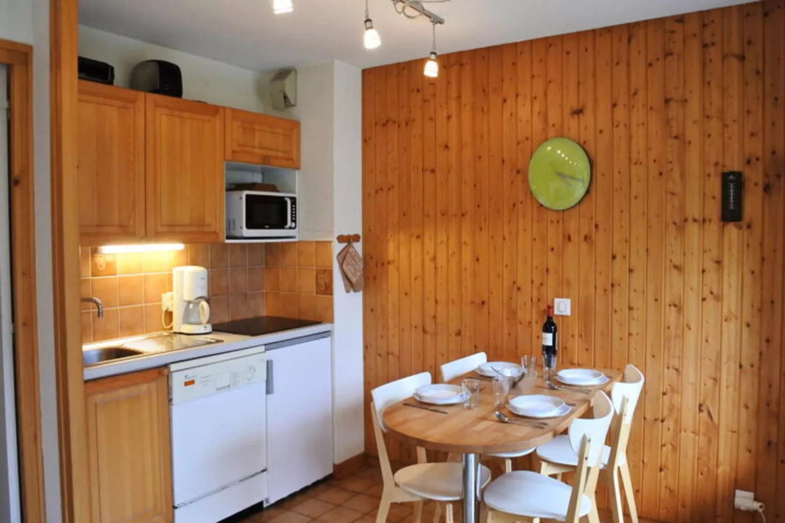 Résidence Le Picaron-Buitenkant zomer