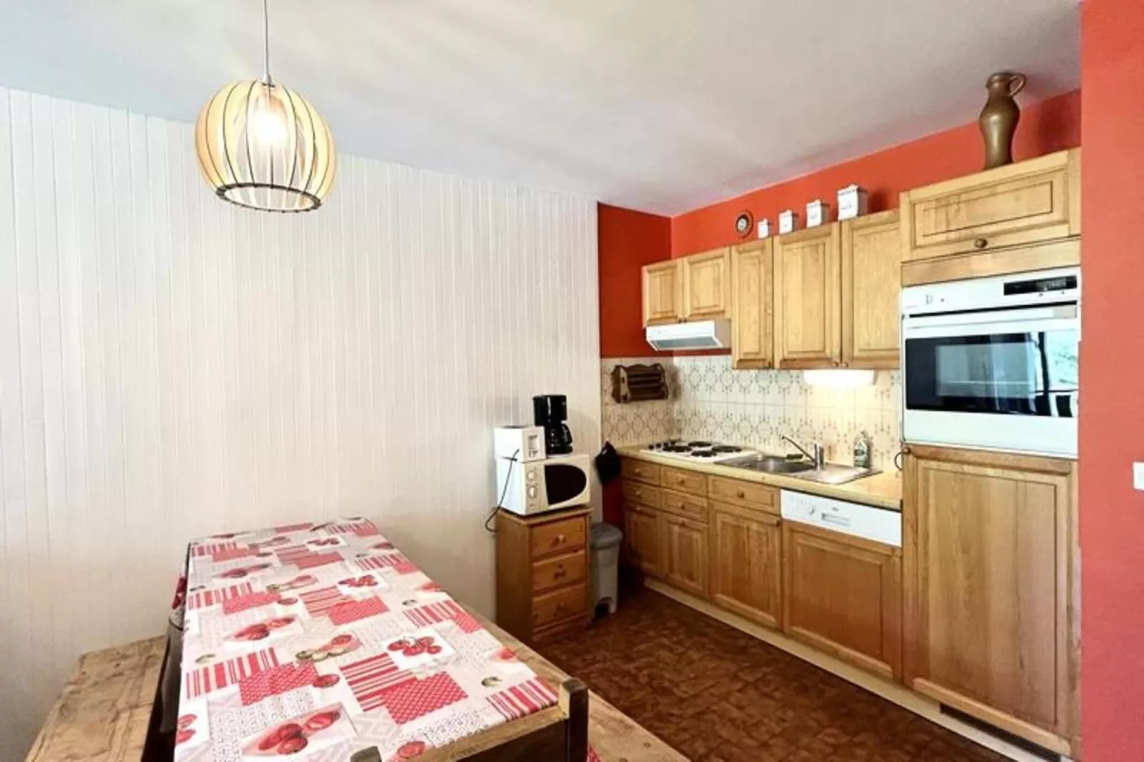 Résidence Les Aigles 1-Buitenkant zomer