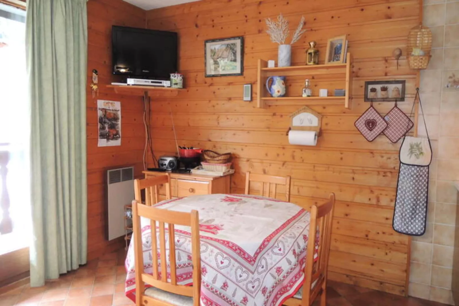 Résidence Le Mermy-Buitenkant zomer