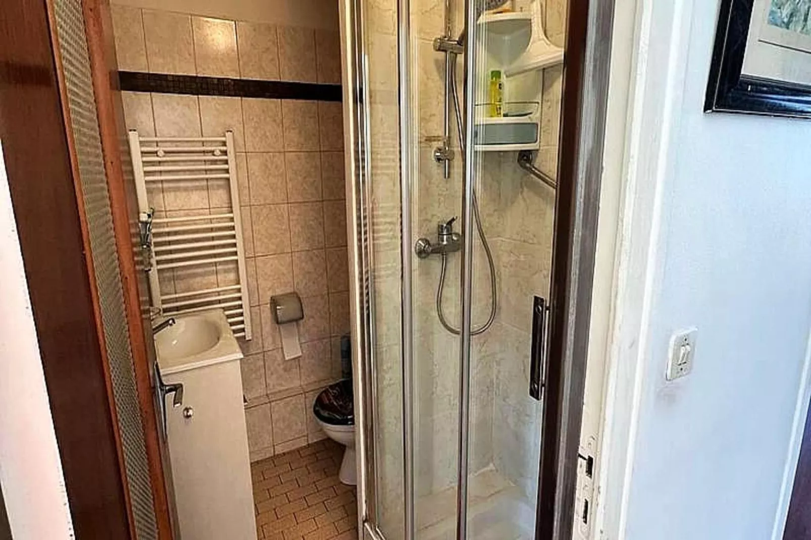 Résidence Voiles-Badkamer