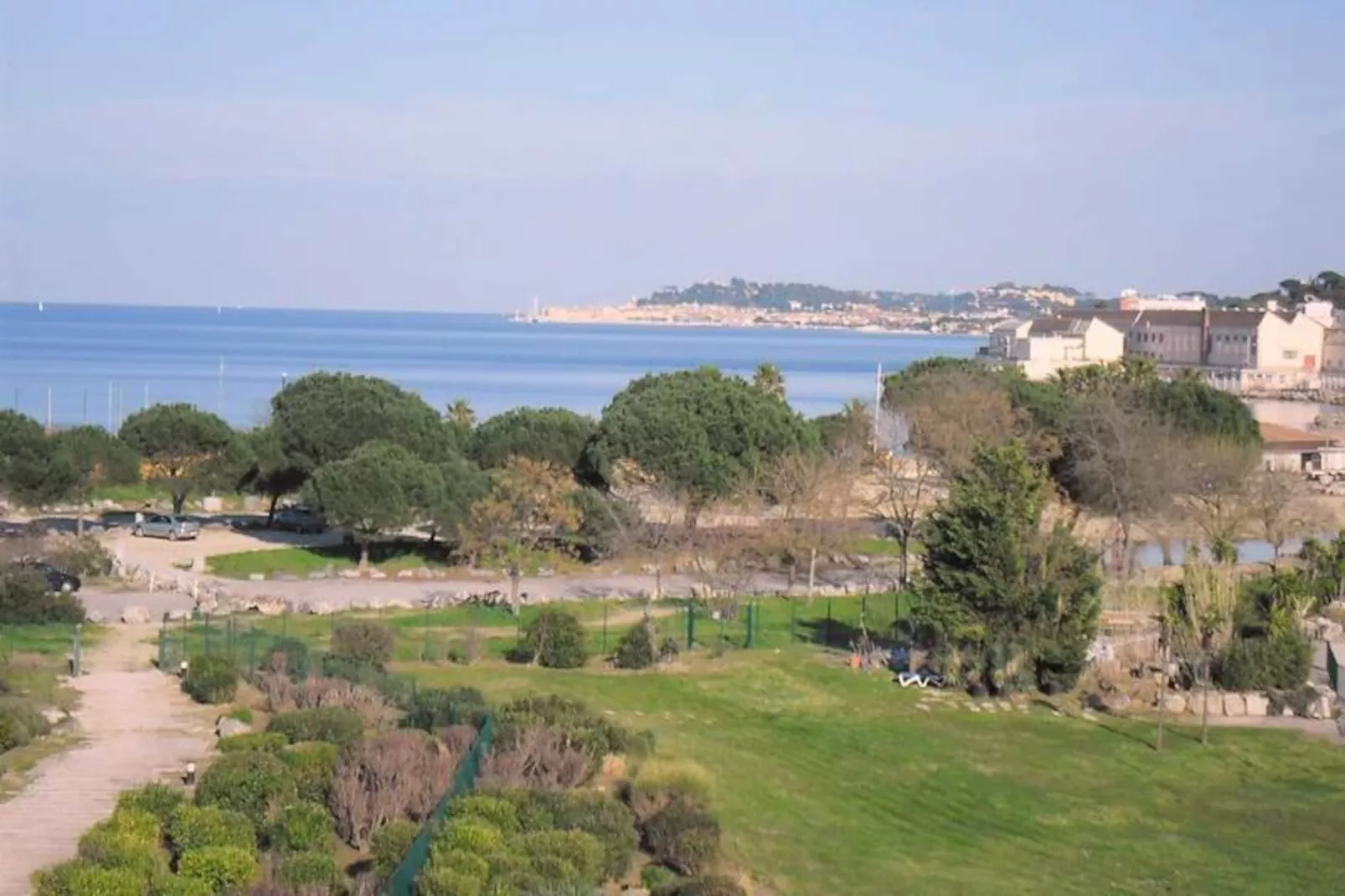 Résidence Marines De Gassin-Image-tags.