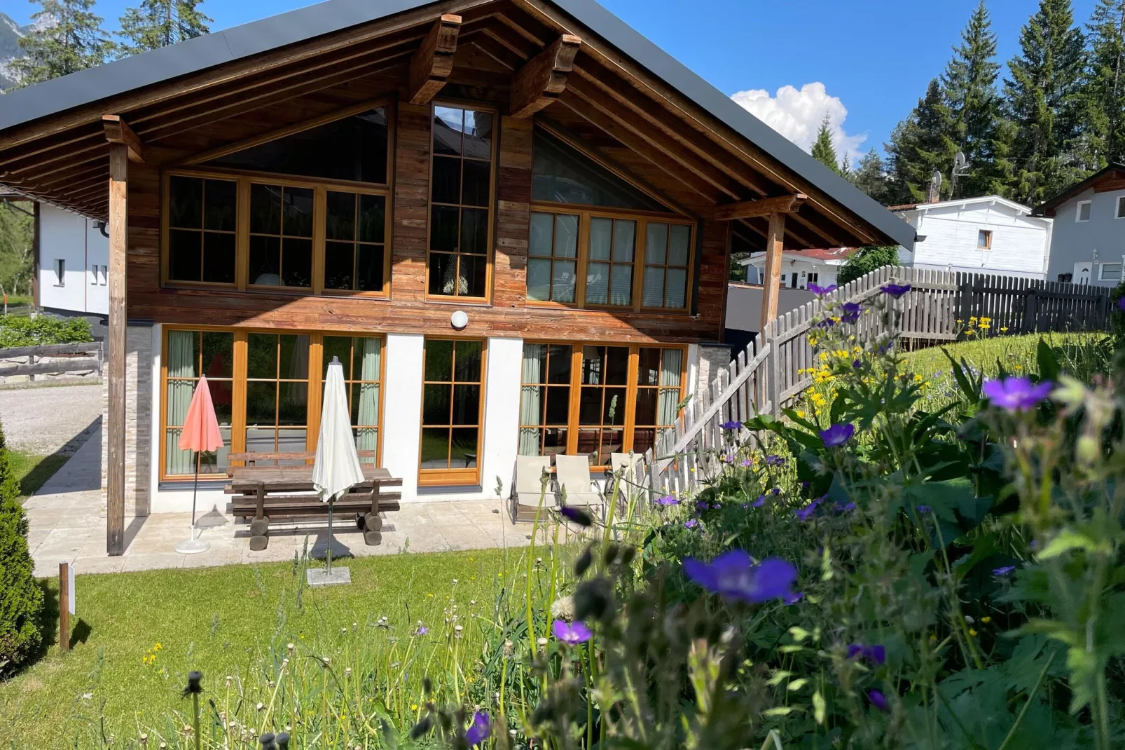 Chalets Im Weidach, Leutasch-6 Personen-Buitenkant zomer