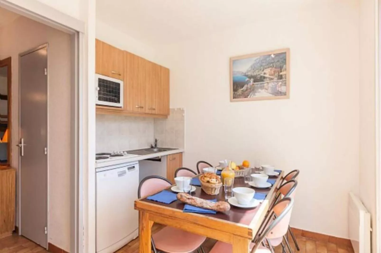 Résidence Pierre & Vacances La Corniche d'Or-Eetkamer