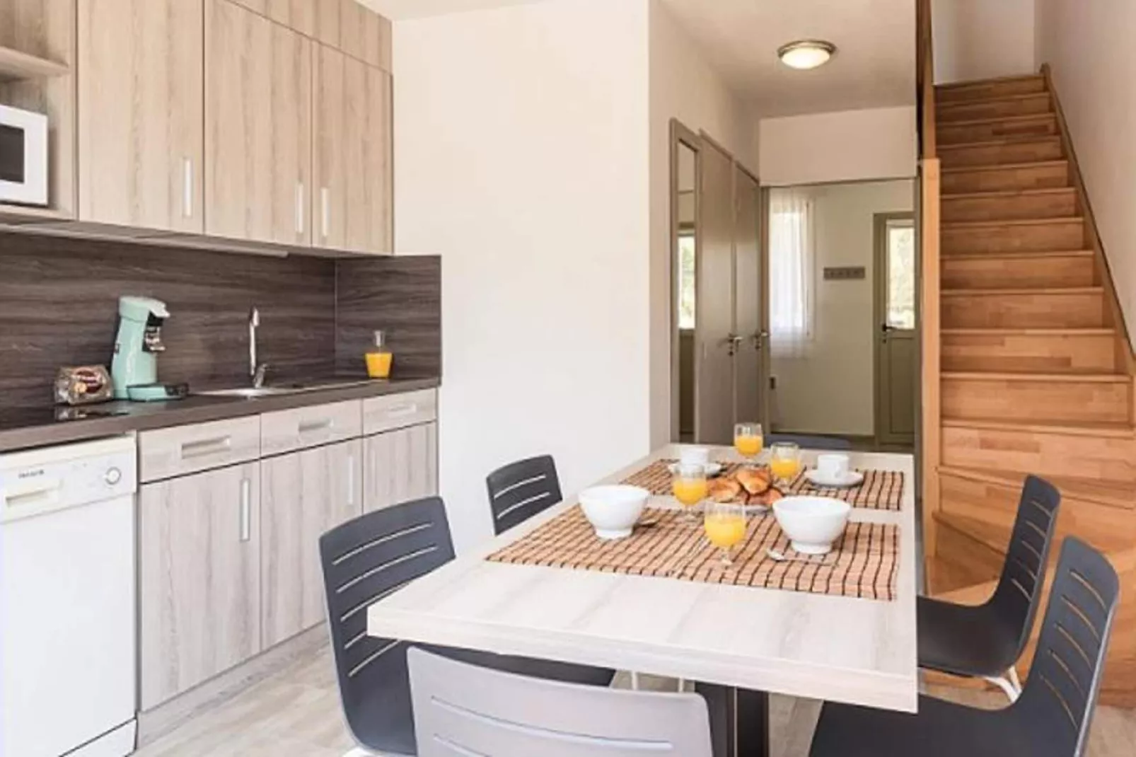 Résidence Pierre & Vacances La Corniche d'Or-Eetkamer