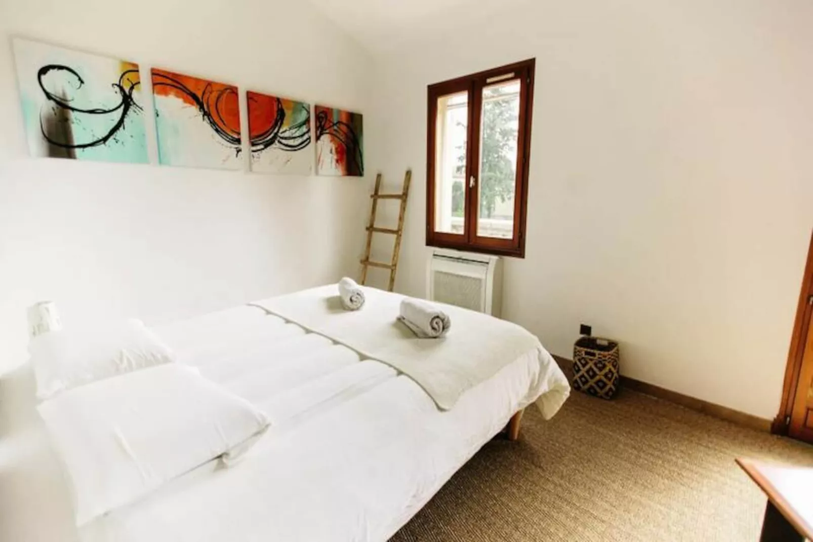 Villa Avec Piscine Proche De La Rivi&egrave;re !-Image-tags.