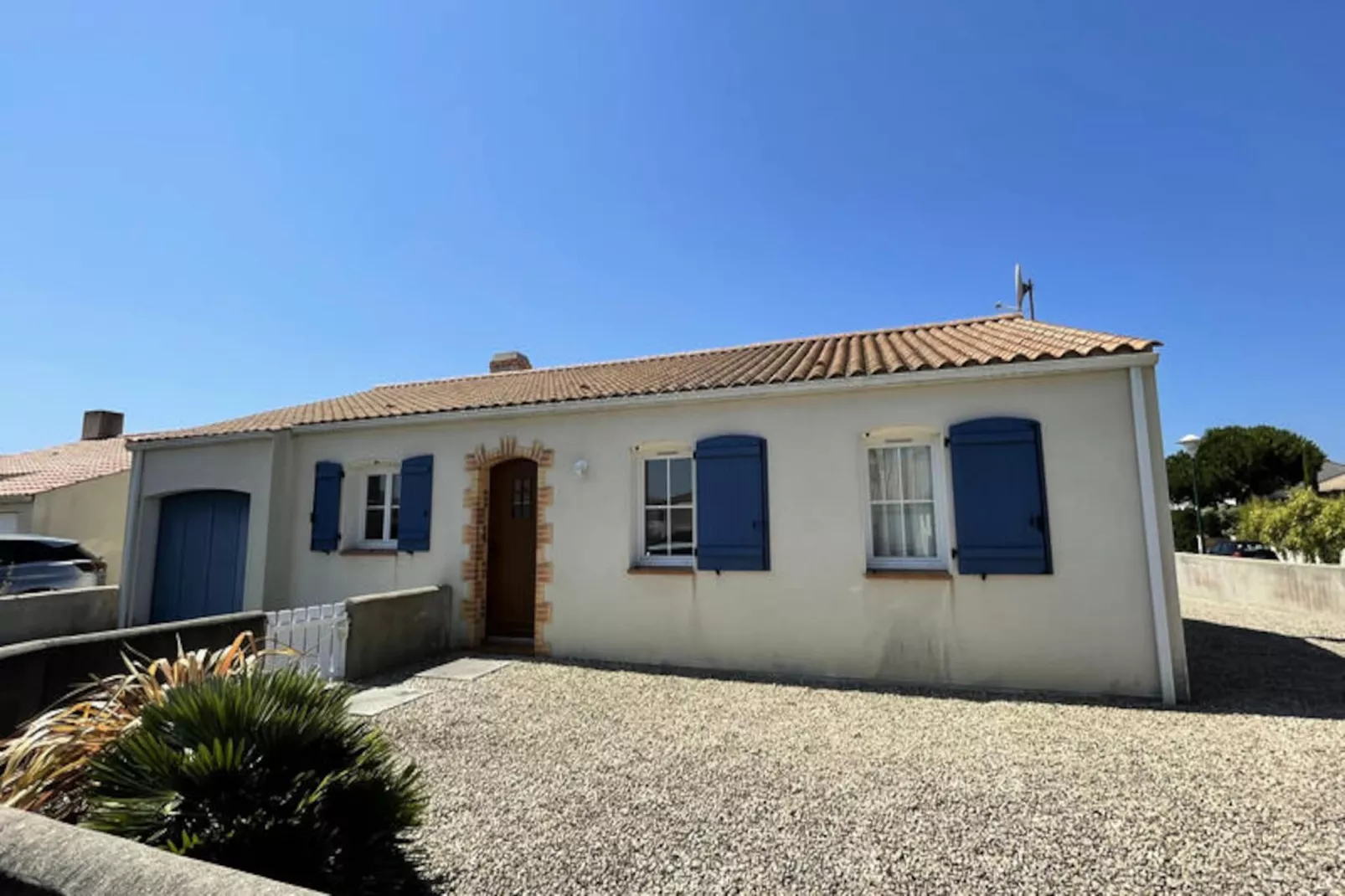 Maison à Saint-Gilles-Croix-de-Vie-Image-tags.