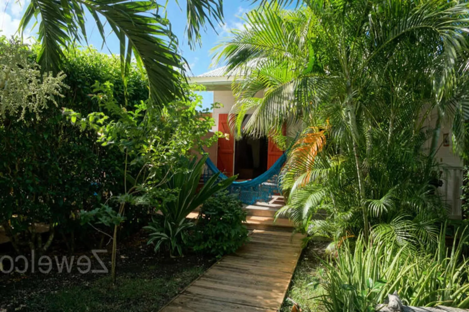 Bungalow Palm-Buitenkant zomer