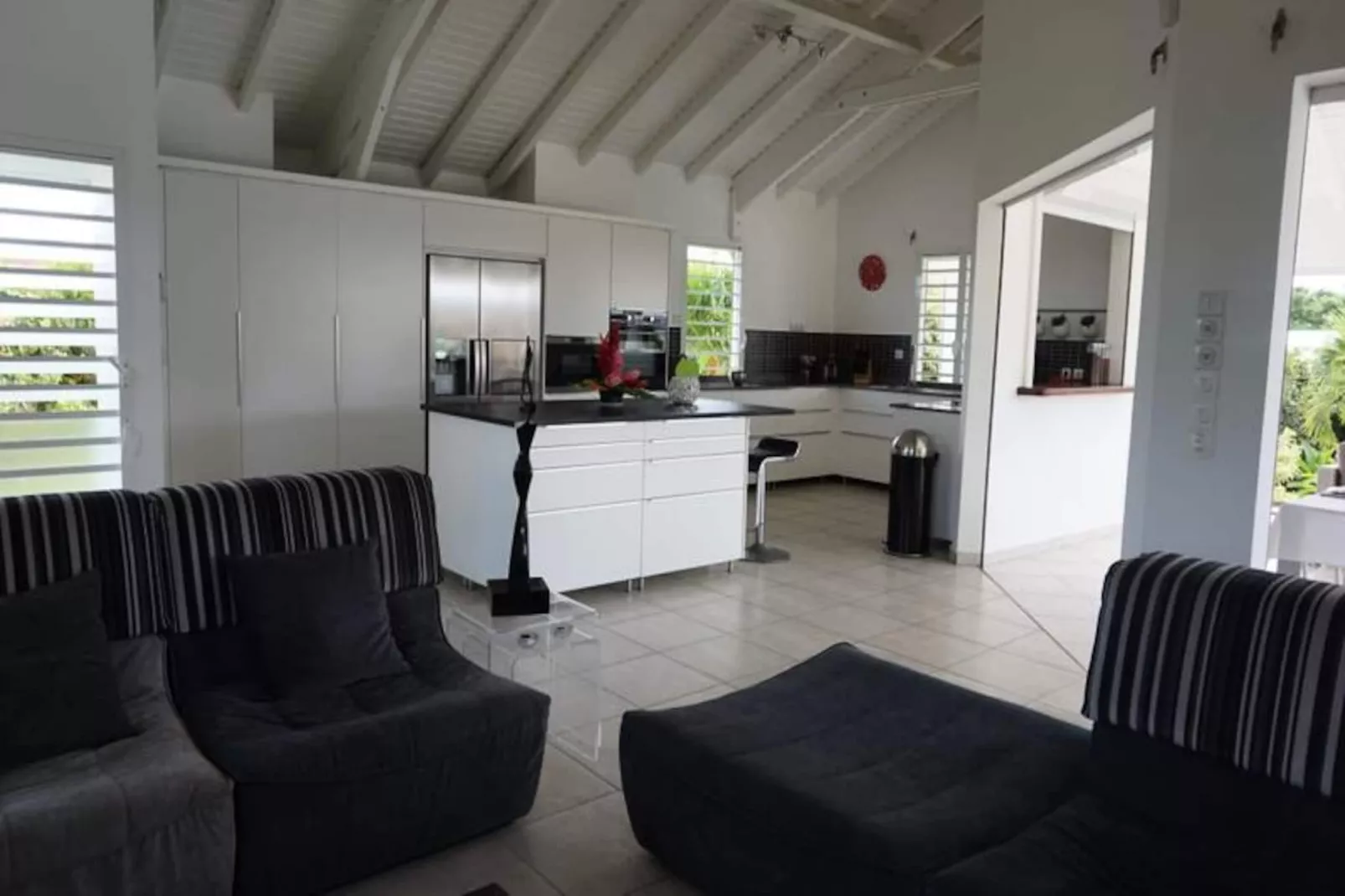 Villa Arbre Du Voyageur-Image-tags.