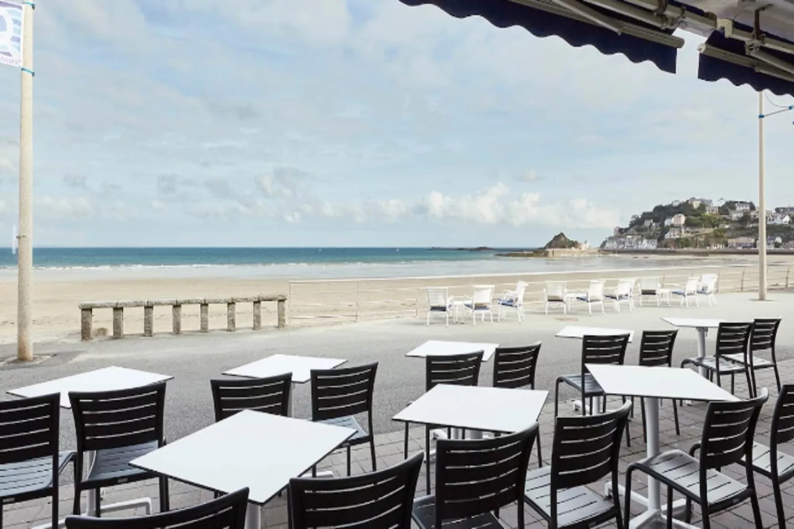 Résidence Parc-Buitenkant zomer