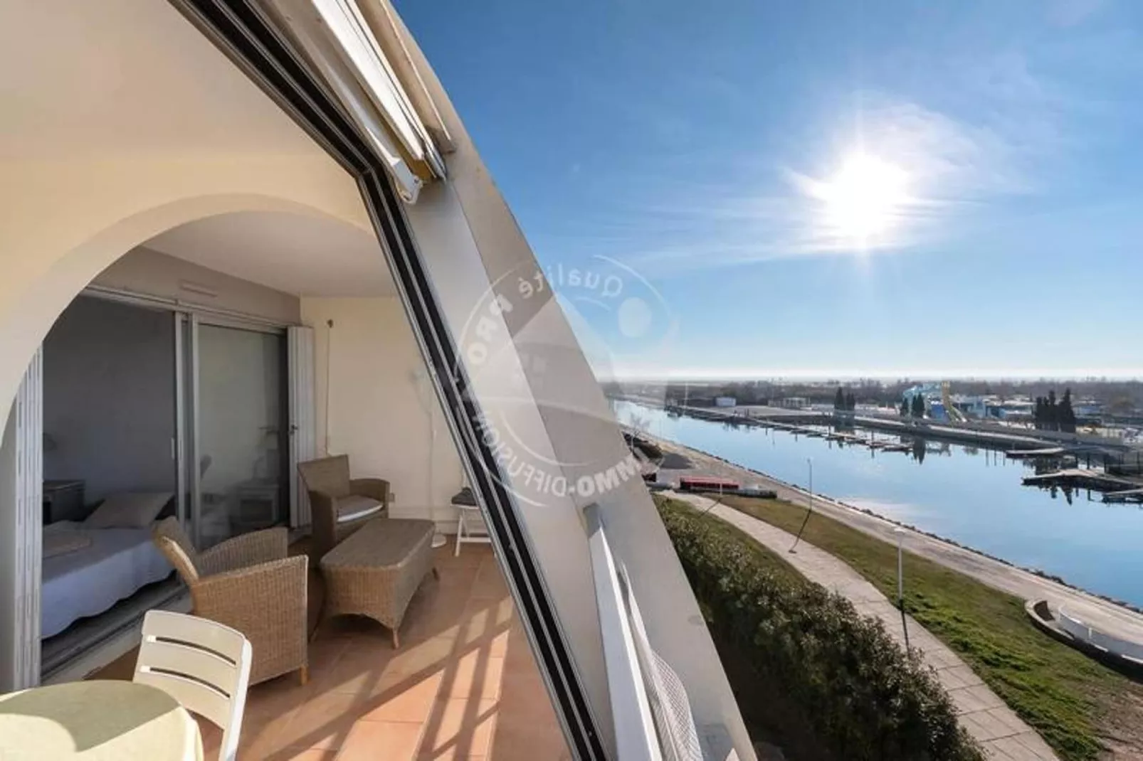 Résidence " La Lagune"-Uitzicht zomer