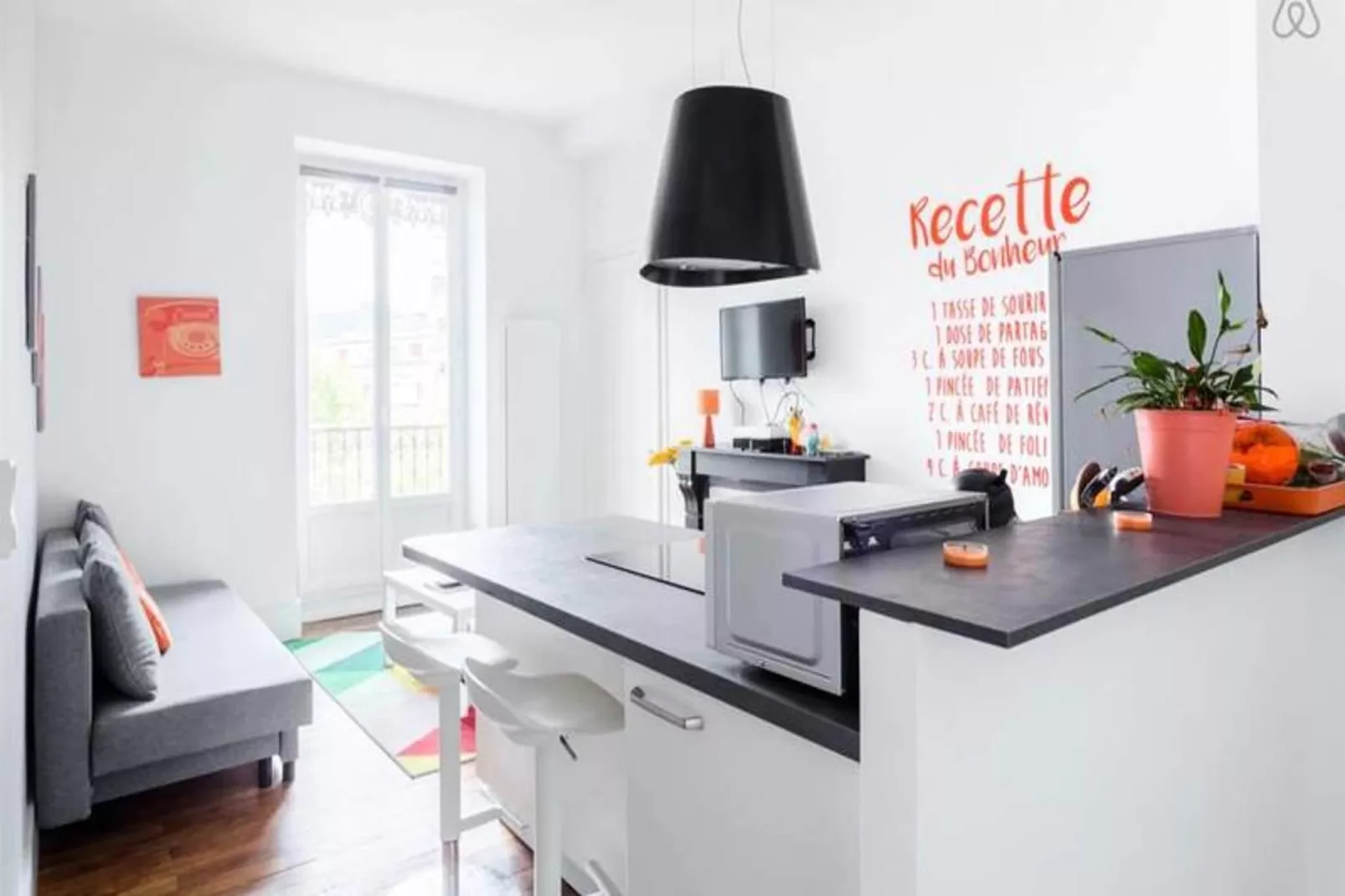 | Le Jaur&egrave;s 🍊| T2 Tout &eacute;quip&eacute; | Balcon, Wifi-Keuken