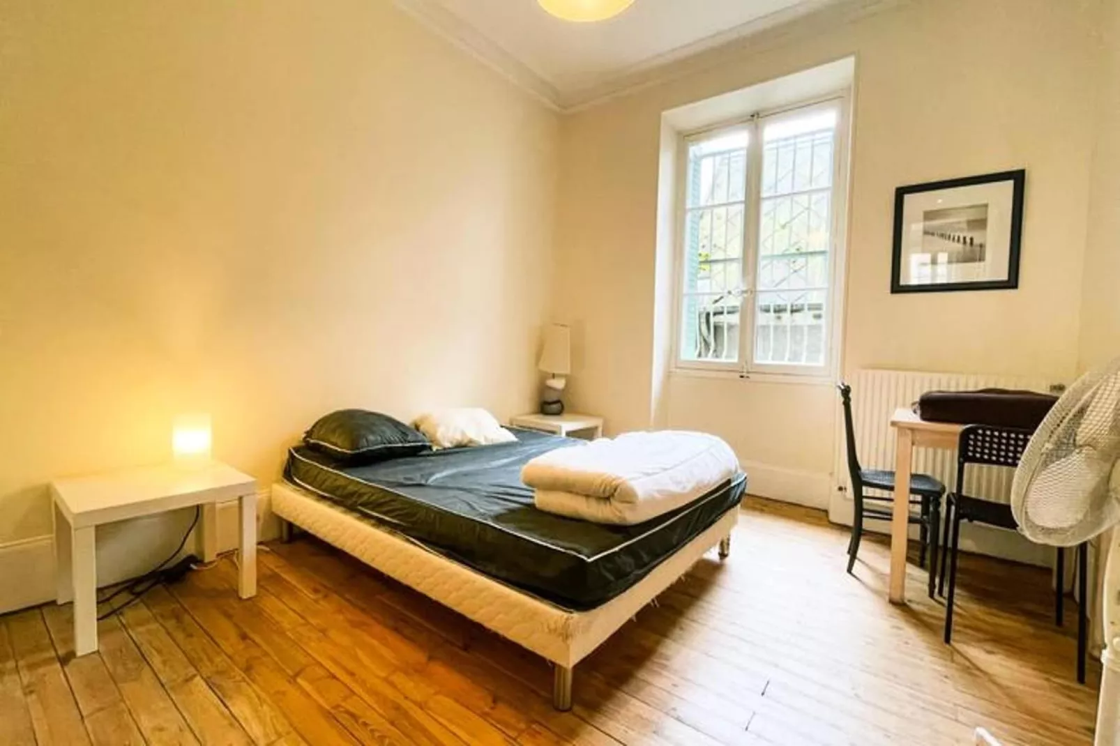 | Le Spacieux De La Gare ♟| Grand T4 Tout &eacute;quip&eacute; |gare De Grenoble-Slaapkamer