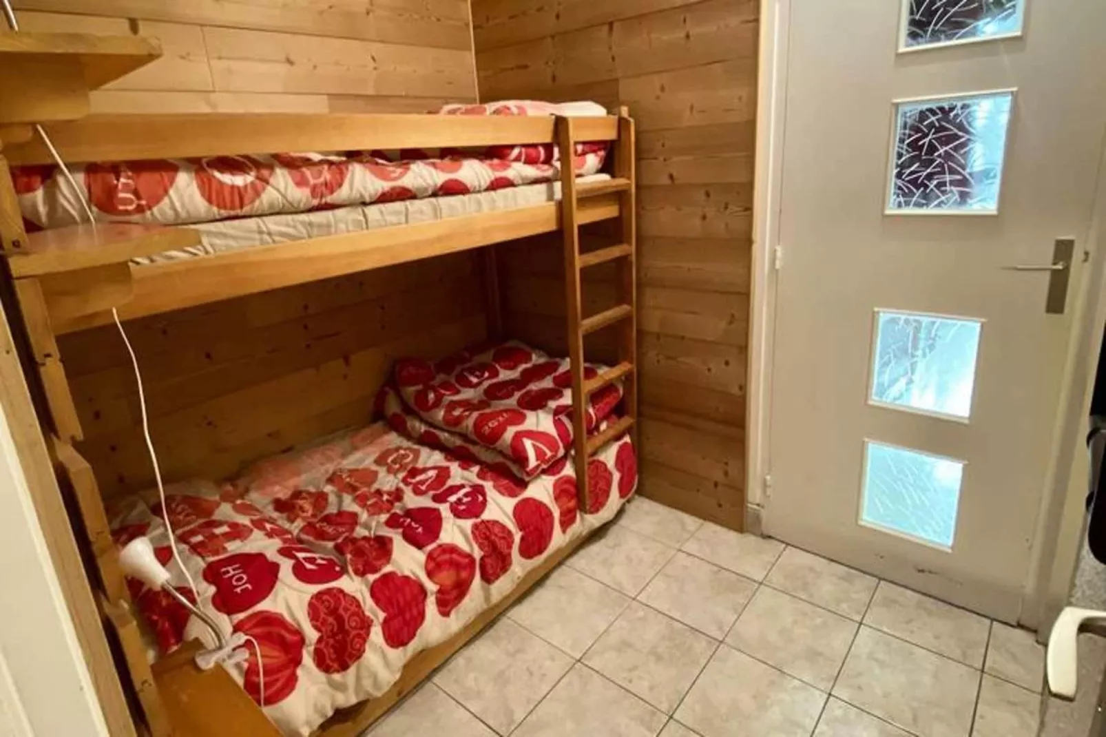 Résidence Prapelier-Badkamer