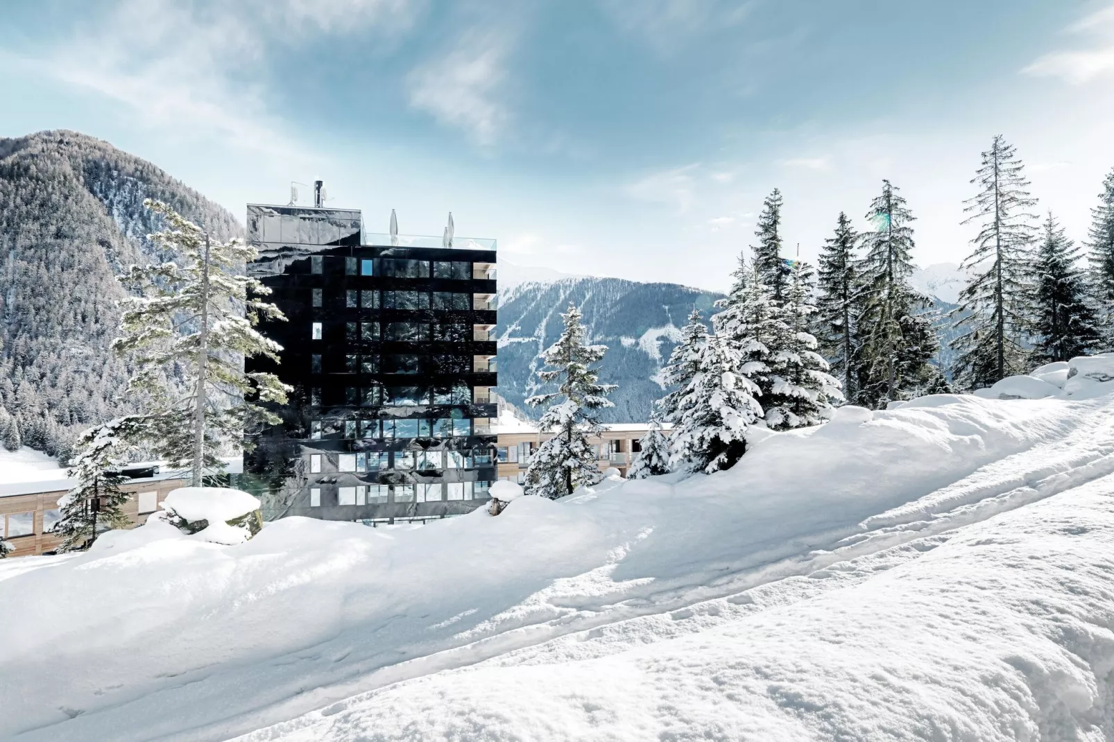 Gradonna Mountain Resort - Deluxe-Exterieur winter