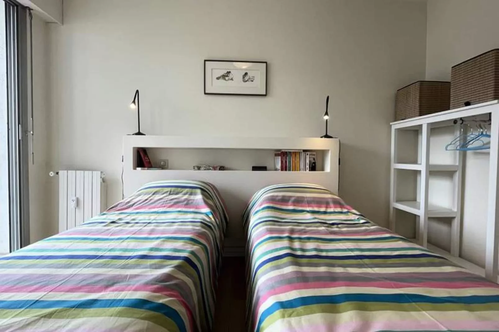Superbe Appartement Avec Balcon, Garage, 3ch, &agrave; 5min De La Plage-Slaapkamer