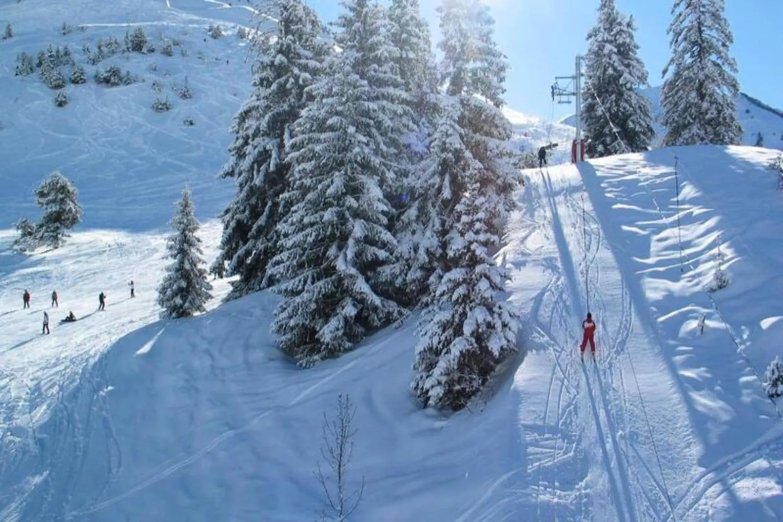 Résidence Artigalas-Buitenkant zomer