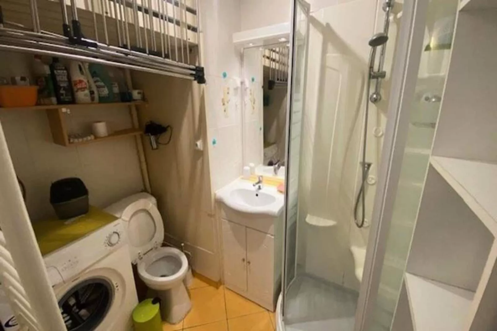 Résidence Neouvielle-Badkamer