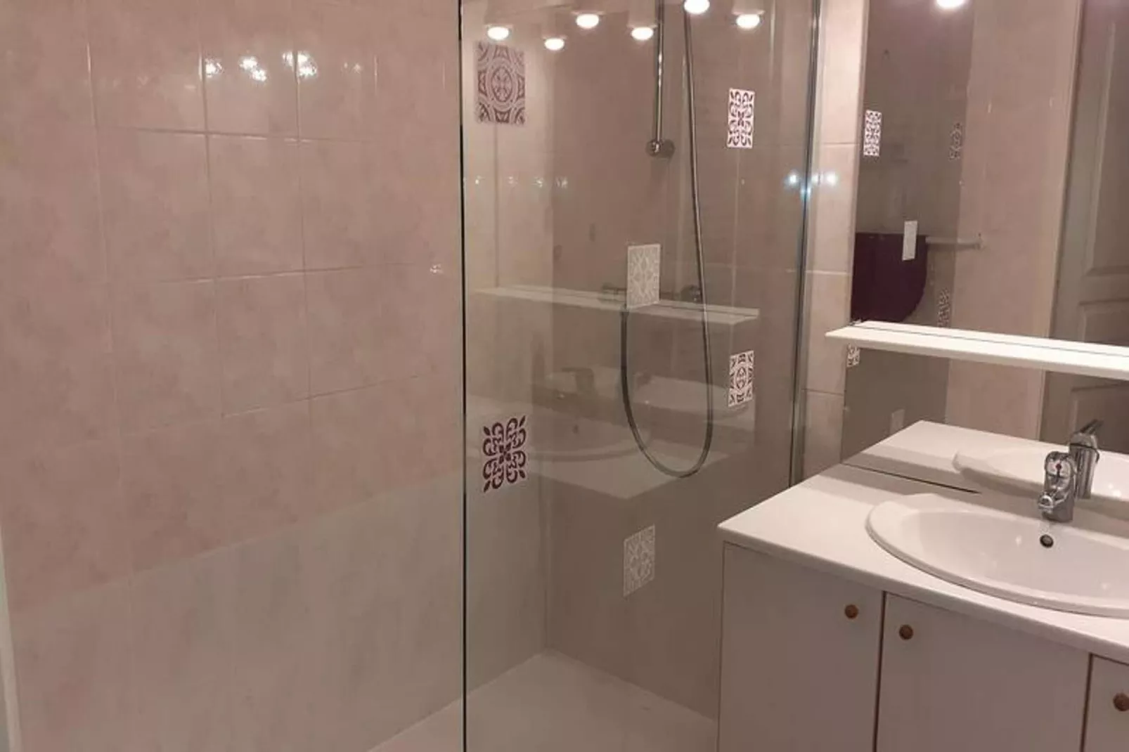 Résidence Le Clos St Louis-Badkamer