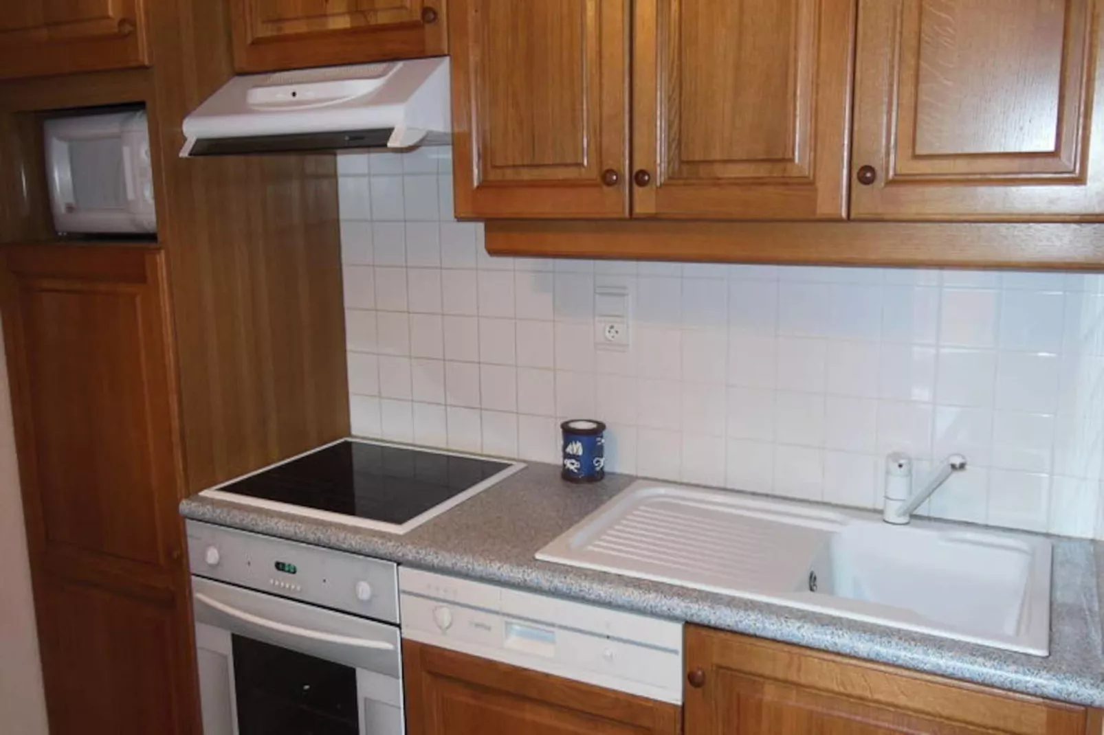 Résidence La Tour Du Merle-Image-tags.