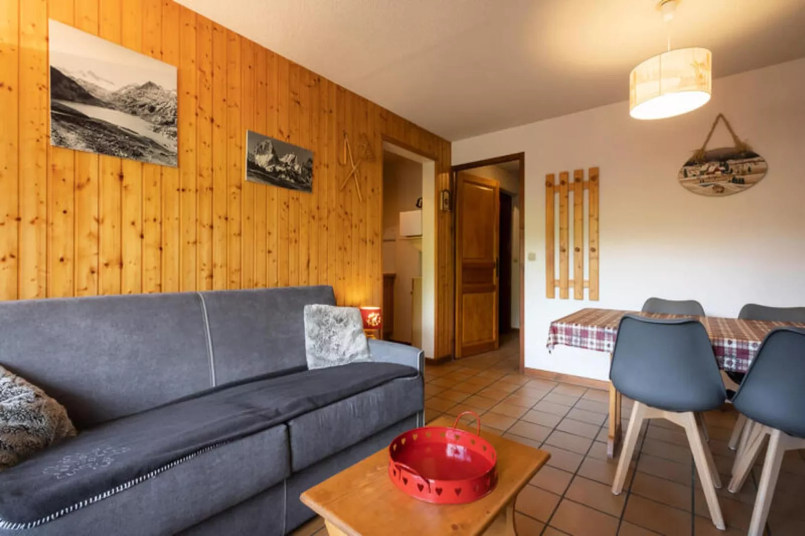 Résidence Domanial B-Buitenkant zomer