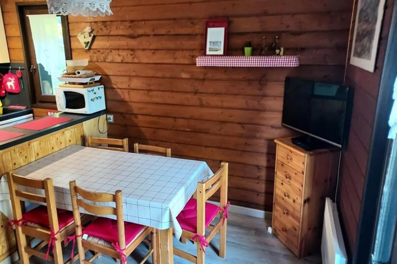 Résidence Le Yeti-Buitenkant zomer