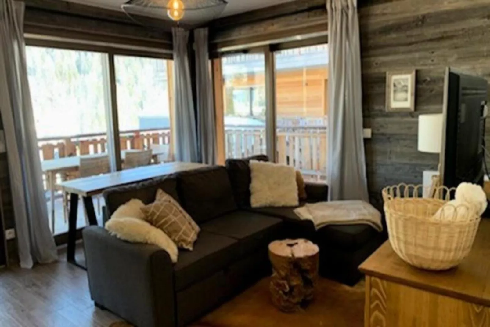 Chalet Des Freinets-Buitenkant zomer