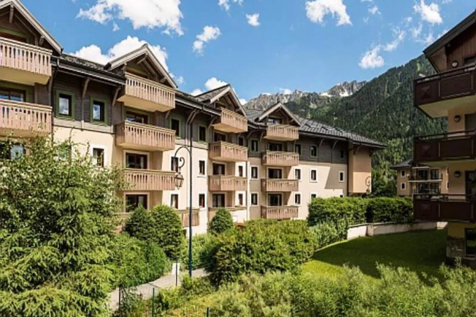 Résidence La Ginabelle - maeva Home-Buitenkant zomer