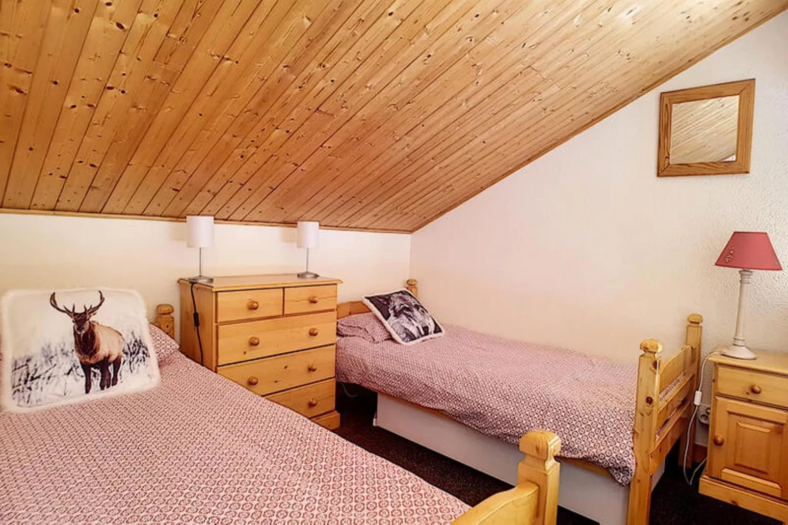 Appartements à Saint Jean d'Aulps-Slaapkamer