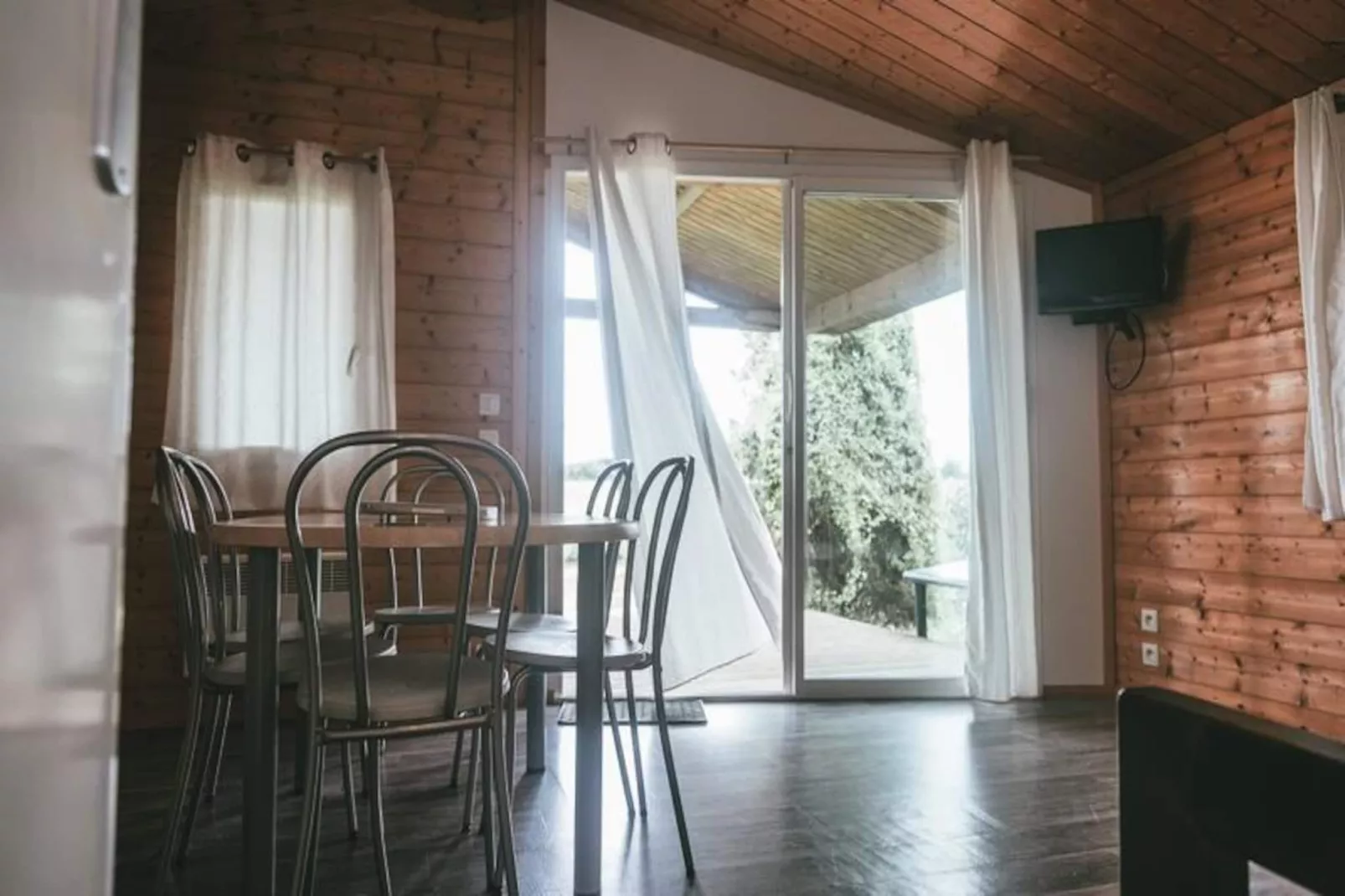 Terres de France -  Hameaux des Lacs-Image-tags.