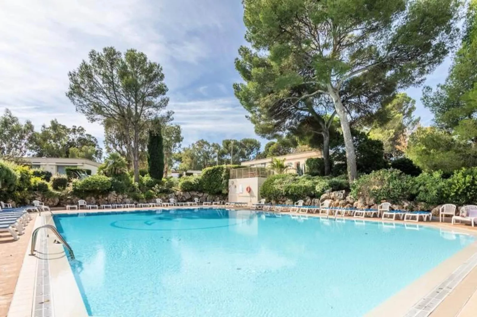 Résidence Pierre & Vacances La Corniche d'Or-Overloop